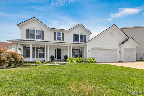 2304 Bear Fountain RUN, Wentzville, MO 63385