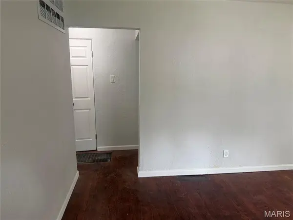 4705 Jordan ST, St Louis, MO 63121