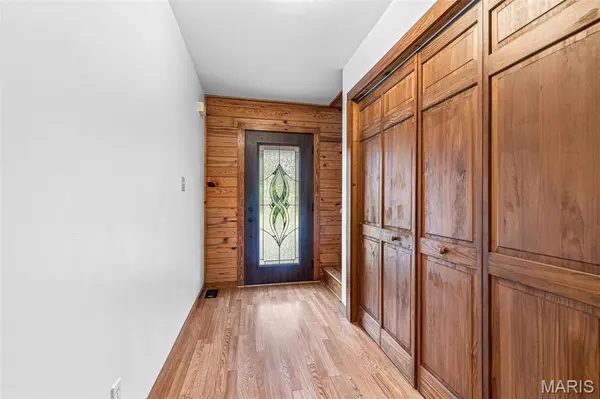 2518 Meredith DR, De Soto, MO 63020