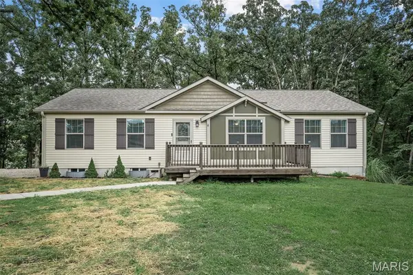 64 Wild Horse DR, Foley, MO 63347
