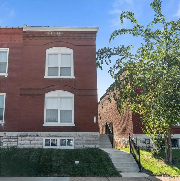 4138 Iowa AVE, St Louis, MO 63118