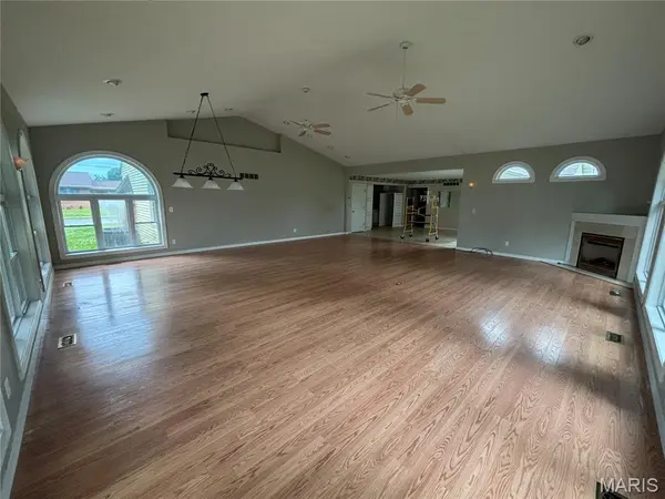 717 N Franklin ST, Staunton, IL 62088
