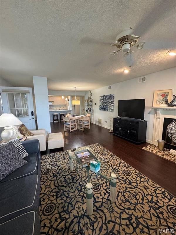 6005 Baydy Peak RD #205, Osage Beach, MO 65065