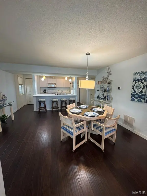 6005 Baydy Peak RD #205, Osage Beach, MO 65065