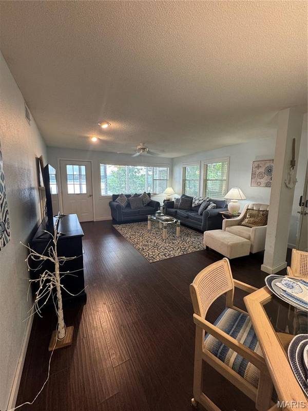 6005 Baydy Peak RD #205, Osage Beach, MO 65065
