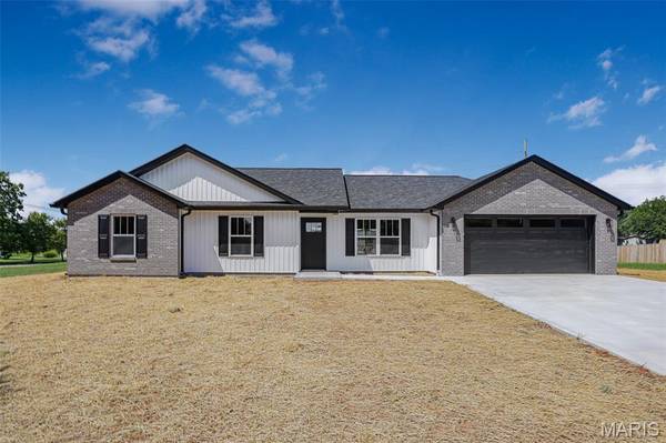 114 Holmes ST, Fredericktown, MO 63645