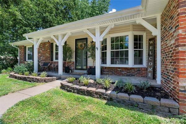 2516 Denlo CT, Fenton, MO 63026