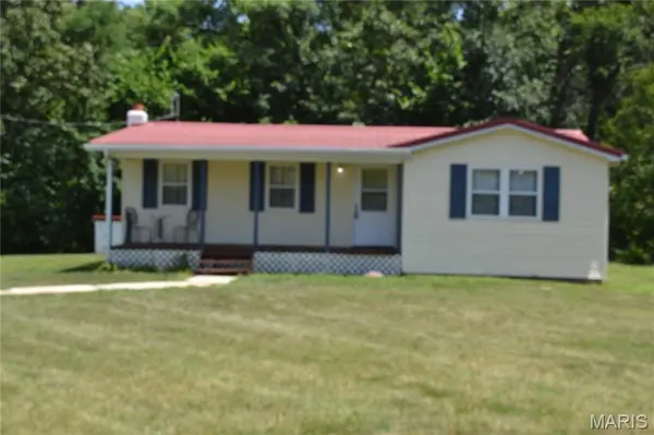 10050 67 HWY, Valles Mines, MO 63087
