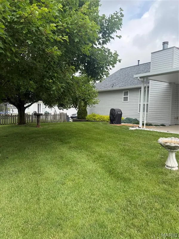 1167 Sweeping Oaks DR, Unincorporated, MO 63304