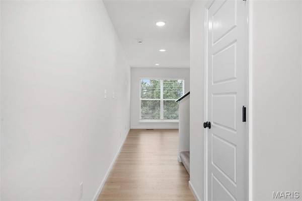 6 Town Centre CT, Foristell, MO 63348