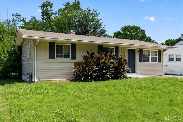 10324 Durness DR, St Louis, MO 63137