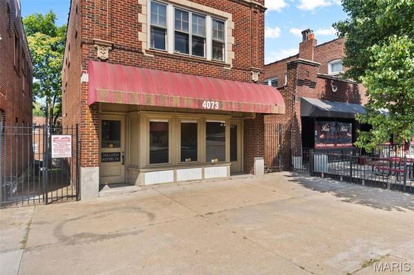 4073 S Grand BLVD, St Louis, MO 63118