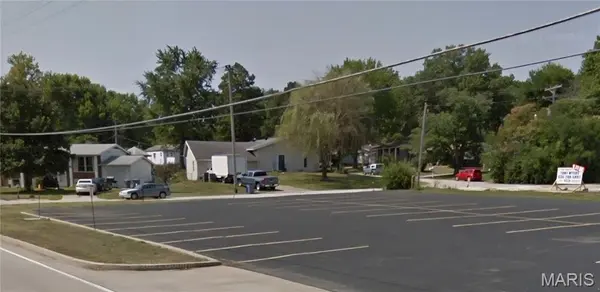 1305 N Main, O'fallon, MO 63366
