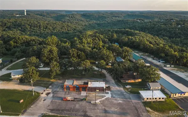 515 Old Route 66, St Robert, MO 65584