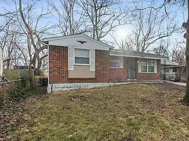 10256 Lord DR, St Louis, MO 63136