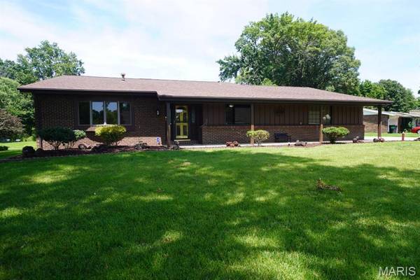 139 Lakeland Hills DR, Caseyville, IL 62208