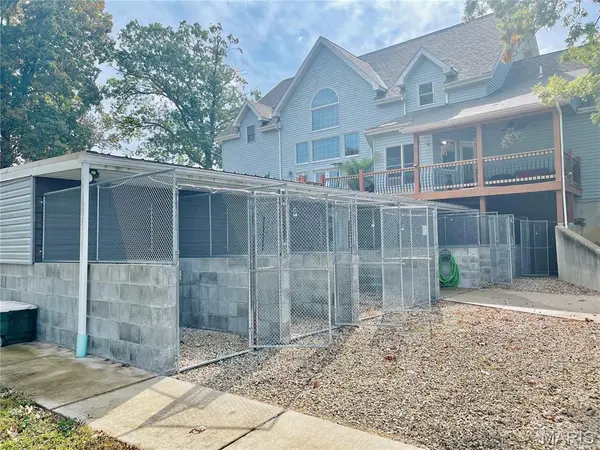 292 Highway F, Cuba, MO 65453