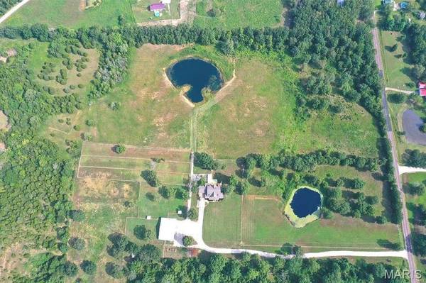 292 Highway F, Cuba, MO 65453