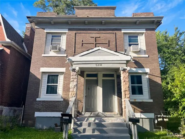 5231 Lotus AVE, St Louis, MO 63113