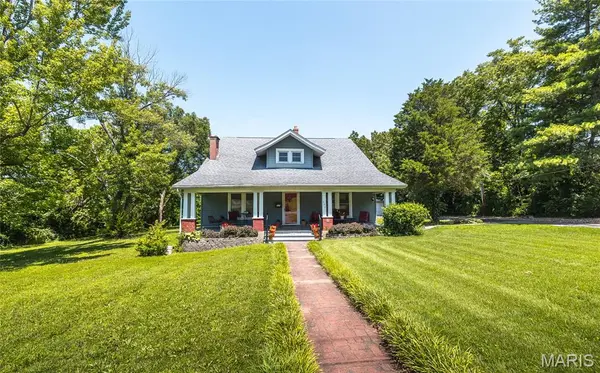 909 W Spencer ST, Cuba, MO 65453