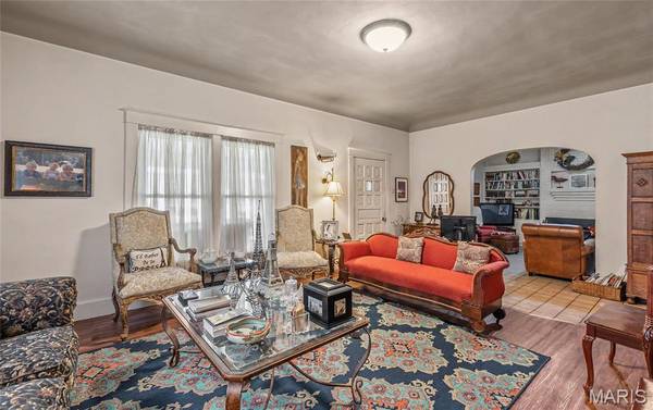 909 W Spencer ST, Cuba, MO 65453