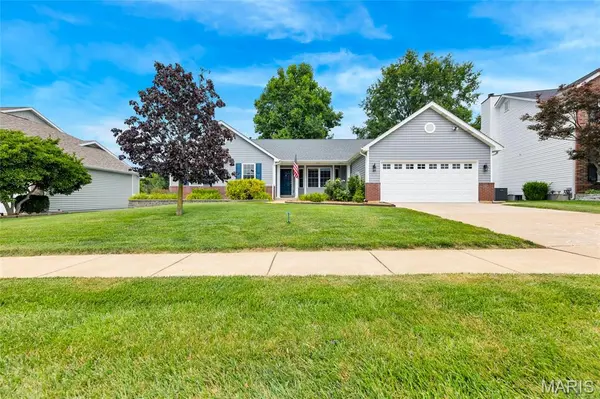 4529 Briargate DR, St Charles, MO 63304