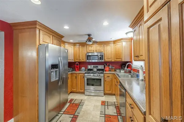 2006 Kysar RD, Poplar Bluff, MO 63901