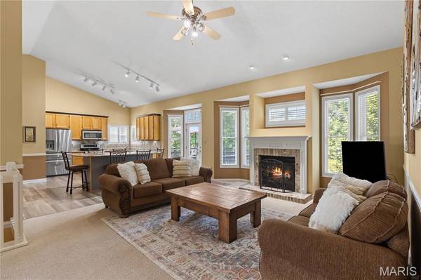 1404 Devonshire County DR, Wentzville, MO 63385