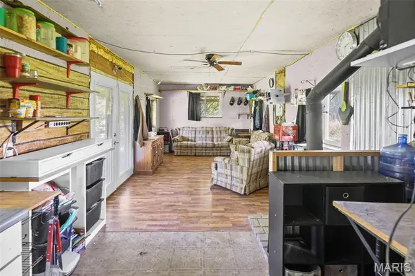 92 Lewis LN, Hillsboro, IL 62049