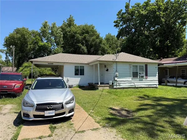 943 W Maud ST, Poplar Bluff, MO 63901