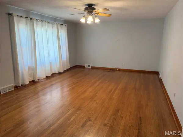 51 W Elm ST, Aviston, IL 62216