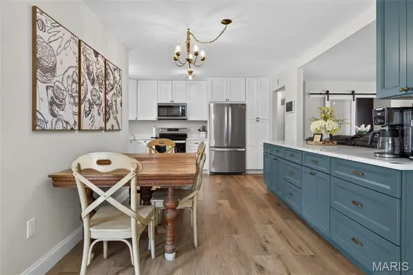 108 Sunny Hill BLVD, St Peters, MO 63376