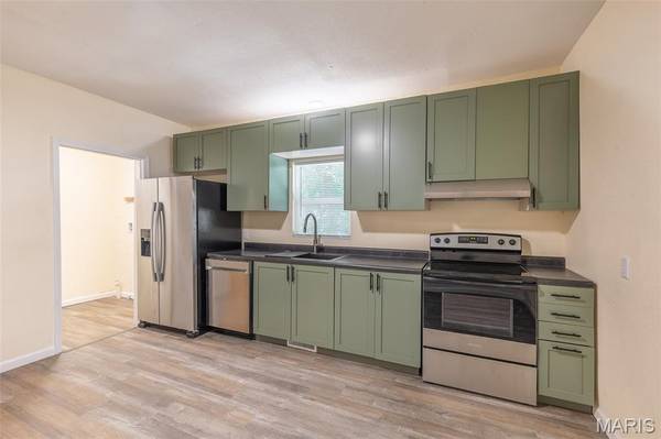1331 Benton ST, Poplar Bluff, MO 63901