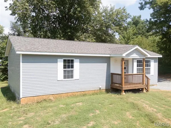 400 Lindell ST, Fredericktown, MO 63645