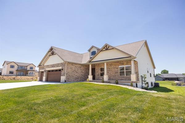 3740 Golfview CIR, Shiloh, IL 62221