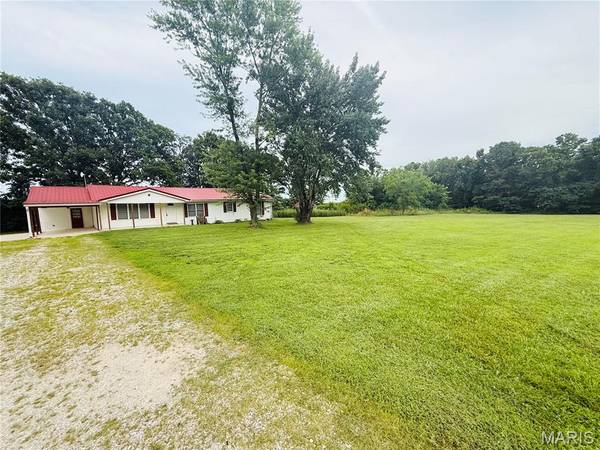 28120 County Road 6150, Edgar Springs, MO 65462