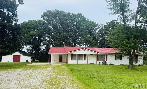 28120 County Road 6150, Edgar Springs, MO 65462