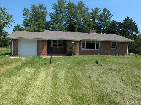 3901 Highway D, Defiance, MO 63341