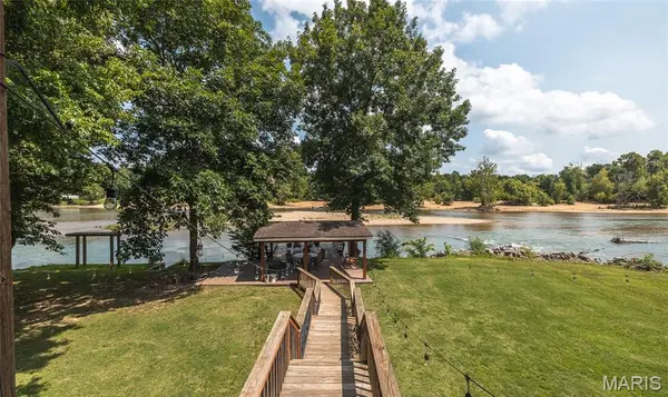 472 Paradise Acres, Doniphan, MO 63935