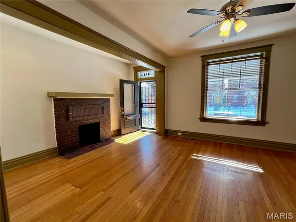 4143 Shaw BLVD, St Louis, MO 63110