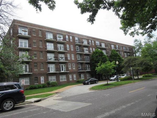 5630 Pershing AVE #23, St Louis, MO 63112