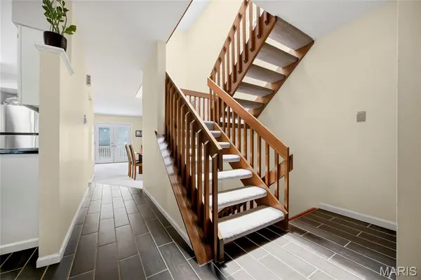 616 Painted Vista DR, Ballwin, MO 63021