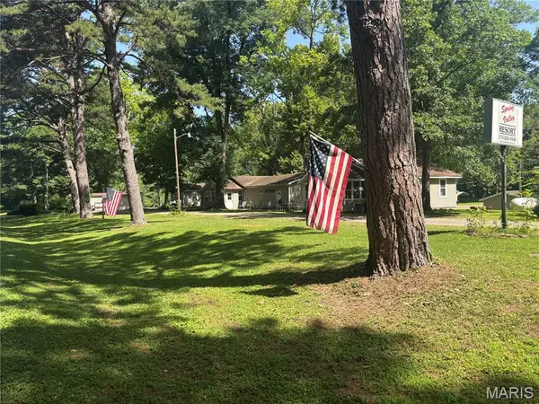 4247 Wayne Route HH, Piedmont, MO 63957