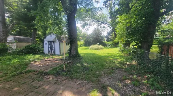 3219 Coles AVE, St Louis, MO 63114