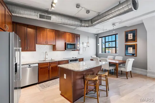4901 Washington AVE #3B, St Louis, MO 63108