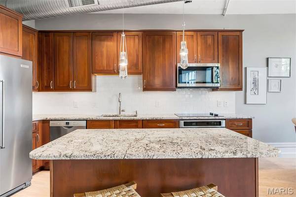 4901 Washington AVE #3B, St Louis, MO 63108