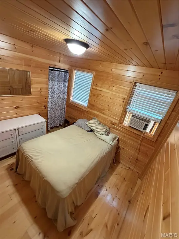 25952 State Highway 19, Eminence, MO 65466