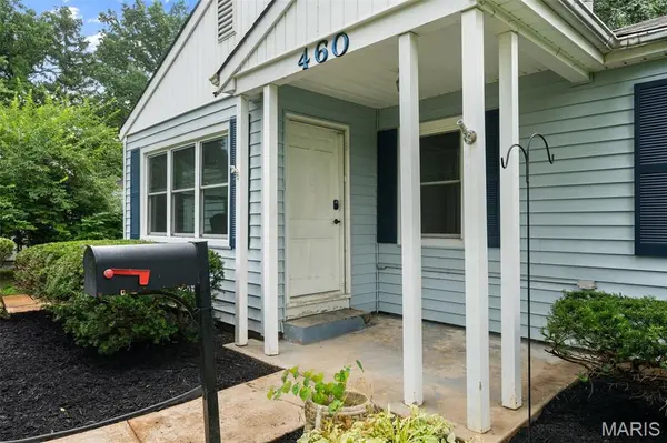 460 Ridge AVE, Webster Groves, MO 63119