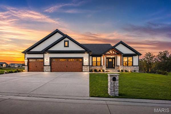 203 Timber Creek DR #203 STB, Washington, MO 63090