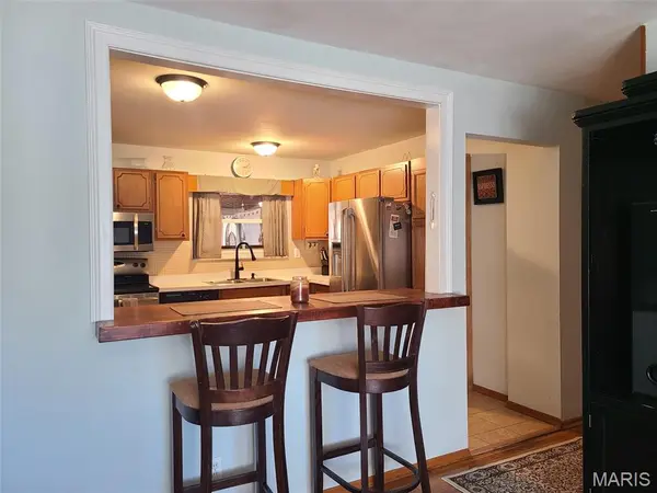 2418 A Spencer AVE #A, Overland, MO 63114